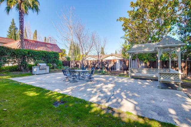 2779 Mauricia, Santa Clara CA: https://media.crmls.org/mediaz/6285d70e-d263-41f0-8bfd-6e55844e60e6.jpg