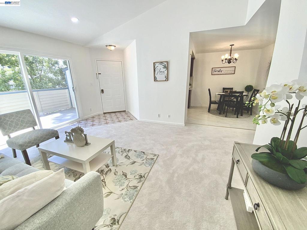 404 Sequim Cmn