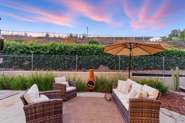 1117 Pan Court, Thousand Oaks CA: https://media.crmls.org/mediaz/6286e1b4-1877-432f-9a66-b35446238b00.jpg