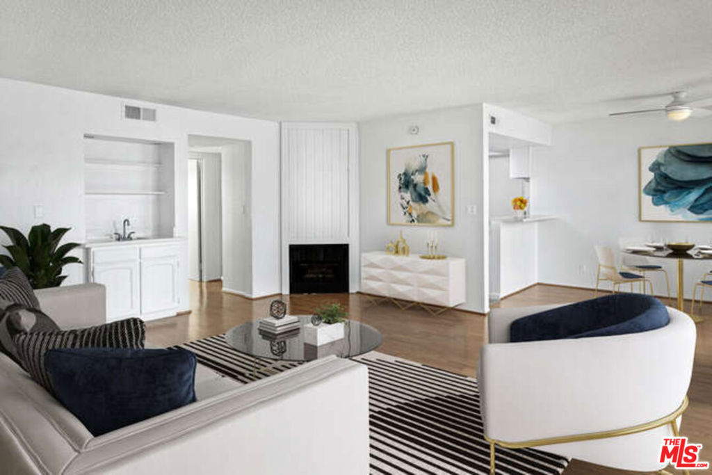 5530 Thornburn Street 105, Los Angeles, CA 90045