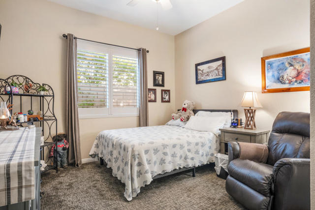 44755 Via Rosa Trail, La Quinta CA: https://media.crmls.org/mediaz/6288fe2b-ebbd-46a9-ab76-00109020b8c4.jpg