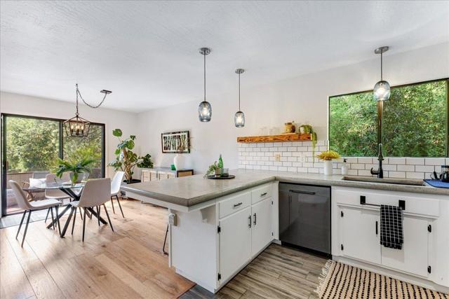 641 Marion Avenue, Ben Lomond CA: https://media.crmls.org/mediaz/62890e67-cf6d-4433-bb4f-8f61606bd58a.jpg