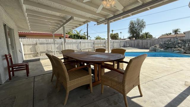 43700 Buena Circle, Palm Desert, CA 92260