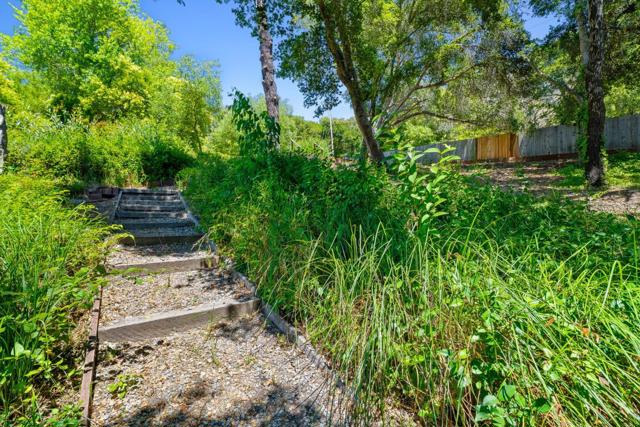 1284 Amesti Road, Corralitos CA: https://media.crmls.org/mediaz/628a461e-2534-4dde-93b1-0cf4091822ed.jpg