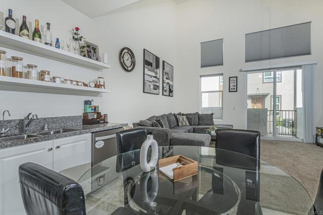 Detail Gallery Image 10 of 43 For 958 Foxwood Ln, Vista,  CA 92081 - 1 Beds | 2 Baths