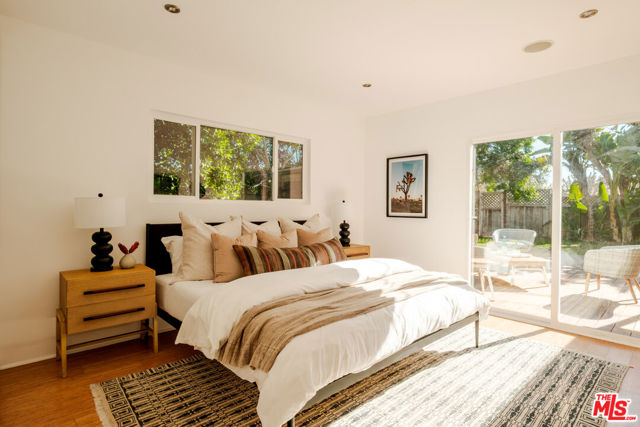 3625 Berryman Avenue, Los Angeles CA: https://media.crmls.org/mediaz/62927666-4e84-4bdc-ab73-18bf1b579e13.jpg