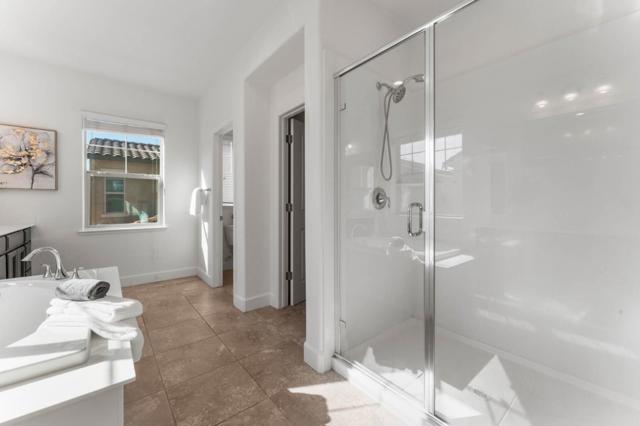 714 Sullivan Way, Gilroy CA: https://media.crmls.org/mediaz/62943eb5-0450-487c-becb-46ef76caa981.jpg