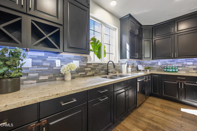 Detail Gallery Image 29 of 69 For 827 W Heritage Oak Ct, Altadena,  CA 91001 - 5 Beds | 5 Baths