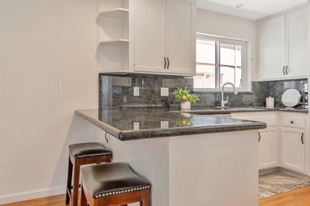167 Shooting Star, Foster City CA: https://media.crmls.org/mediaz/629621fb-c6dc-45de-b69c-ec99f838d56a.jpg