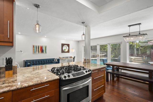 3099 Driscoll Drive, San Diego CA: https://media.crmls.org/mediaz/6296c774-f4fc-4954-9414-da90022c77d6.jpg