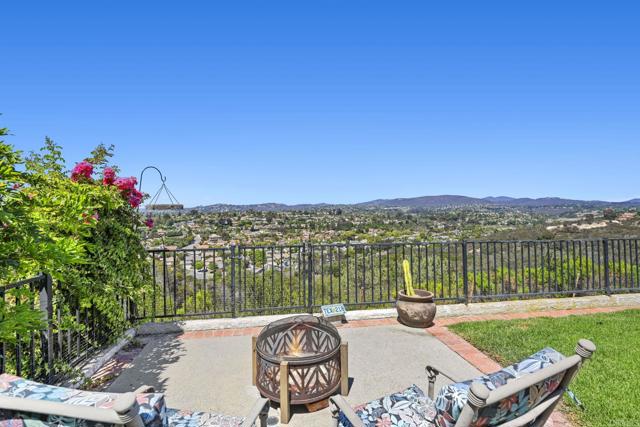 Detail Gallery Image 46 of 59 For 825 Robert Ln, Encinitas,  CA 92024 - 4 Beds | 3 Baths