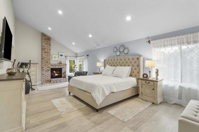 16761 Dry Creek Court, Morgan Hill CA: https://media.crmls.org/mediaz/6298b40e-f604-49e6-a16f-713f8655af8f.jpg