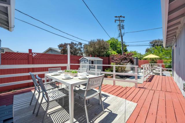 1633 Ark Street, San Mateo CA: https://media.crmls.org/mediaz/6298ebe9-fdf9-4ead-bcf6-d315b300db8f.jpg