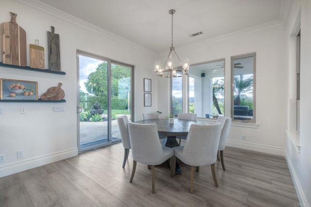 Detail Gallery Image 17 of 72 For 2644 Dos Lomas, Fallbrook,  CA 92028 - 4 Beds | 5/1 Baths