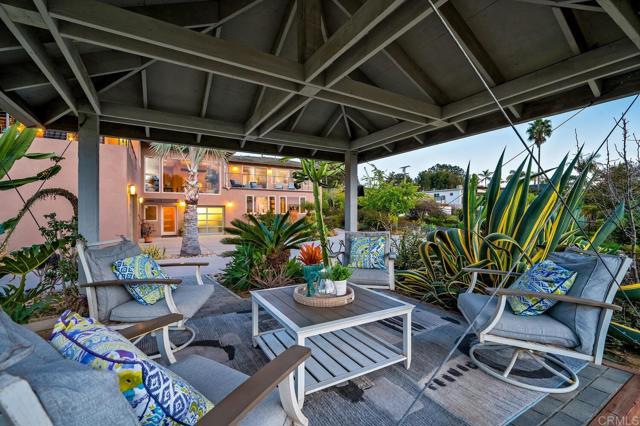 Detail Gallery Image 38 of 40 For 614 Ocean View Ave, Encinitas,  CA 92024 - 4 Beds | 4/1 Baths