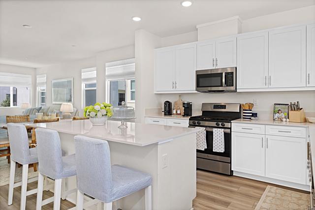 Detail Gallery Image 14 of 46 For 5464 Shorefront Dr #148,  San Diego,  CA 92154 - 4 Beds | 3/1 Baths