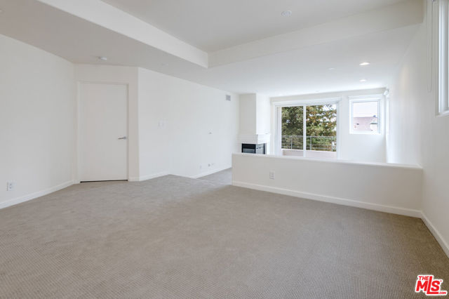 Drew Fenton | 15425 Antioch Street Pacific Palisades CA | MLS: 7358477