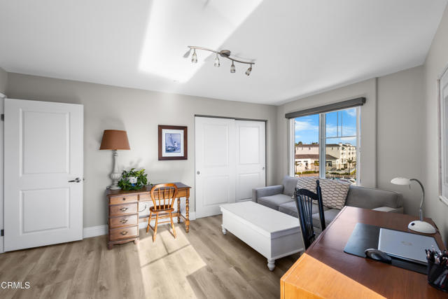 Detail Gallery Image 32 of 41 For 4376 Tradewinds Dr, Oxnard,  CA 93035 - 3 Beds | 2/1 Baths