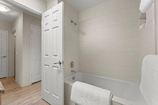 938 Clark Avenue, Mountain View CA: https://media.crmls.org/mediaz/629cdc72-49c8-4348-91c2-ee985d4f908b.jpg