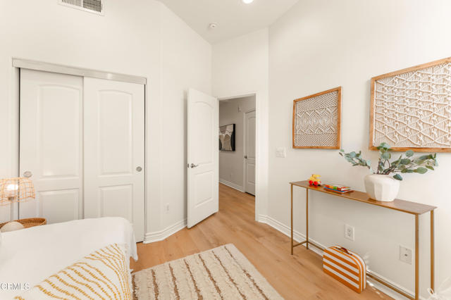 Detail Gallery Image 28 of 40 For 431 N Los Robles Ave #7,  Pasadena,  CA 91101 - 3 Beds | 2/1 Baths