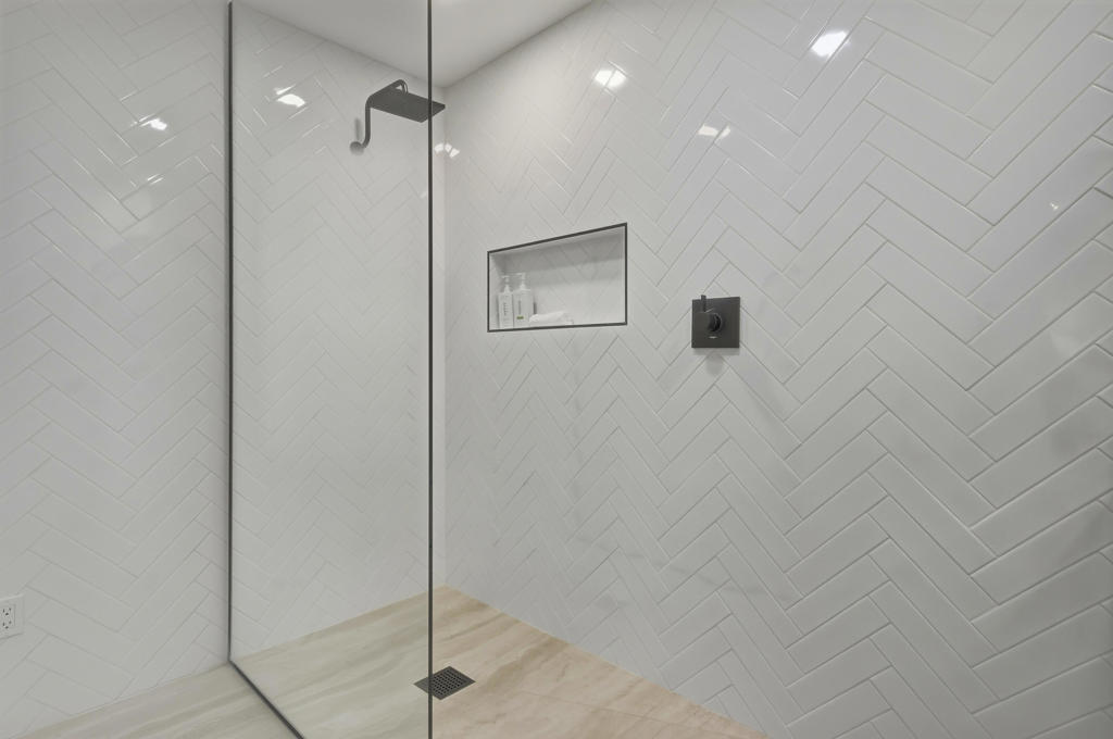 MLS #219139615DA image #52