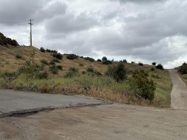 0 Santa Virginia Drive, Valley Center CA: https://media.crmls.org/mediaz/629fa04a-5770-482f-ad61-c42a55372f8b.jpg