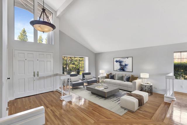 1211 Countrywood Lane, Vista CA: https://media.crmls.org/mediaz/629fa1d3-0635-40fc-bec4-cde1bdb0c6b3.jpg