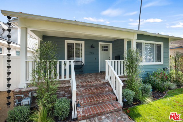 Image 2 for 7916 Denrock Ave, Los Angeles, CA 90045