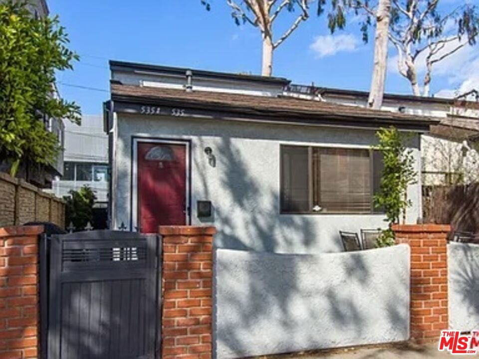 535 Venice Way