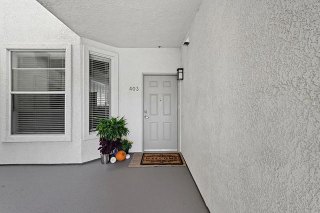 401 Baltic Circle, Redwood City CA: https://media.crmls.org/mediaz/62a11e0a-4817-4bcf-b7cc-6da541a70110.jpg