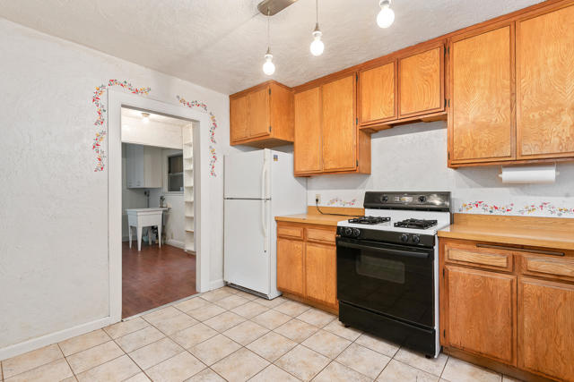 8530 N Ventura Avenue, Ventura CA: https://media.crmls.org/mediaz/62a31823-3956-4adf-8185-7422f7b72240.jpg