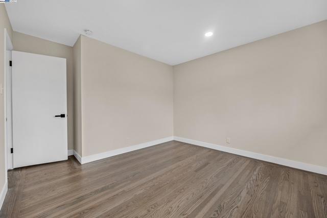 36517 Cherry St, Newark CA: https://media.crmls.org/mediaz/62a357ff-b482-4e1d-a071-1ea8e3f13f31.jpg