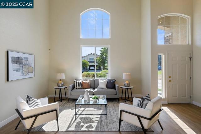 4107 Wheat Ct, Tracy CA: https://media.crmls.org/mediaz/62a3fbc0-5fc1-48ed-bafa-29e6a36d81a0.jpg