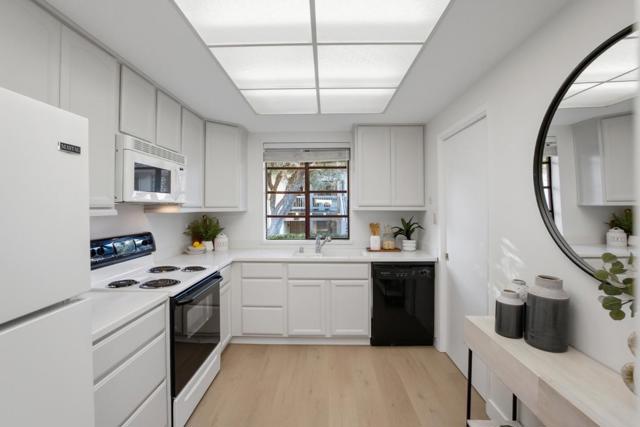 5092 Cribari Place, San Jose CA: https://media.crmls.org/mediaz/62a40c8d-e6ce-4da9-831a-8e2aee8e3e15.jpg