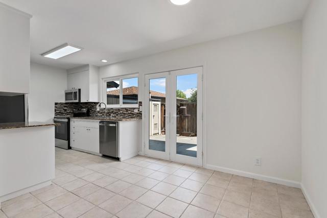 38043 Buxton, Fremont CA: https://media.crmls.org/mediaz/62a40f42-a4f9-41c2-ab09-280de4c97952.jpg