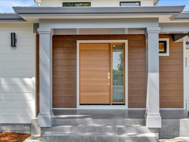 883 Rorke Way, Palo Alto CA: https://media.crmls.org/mediaz/62a43d9b-cf99-4520-911d-47be3833b904.jpg