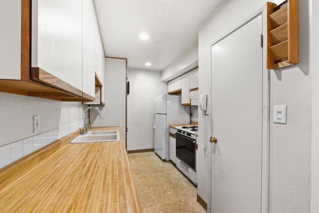 366 San Petra Court, Milpitas CA: https://media.crmls.org/mediaz/62a54e82-185f-404f-a990-b255e7ce8272.jpg