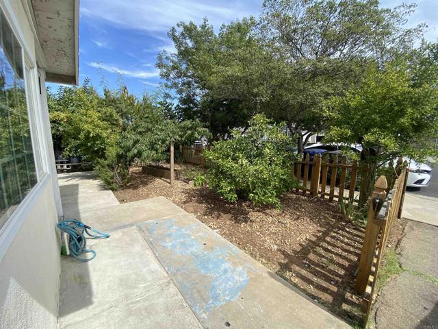 Detail Gallery Image 4 of 28 For 1746 Fairdale Ave, Escondido,  CA 92027 - 2 Beds | 1 Baths