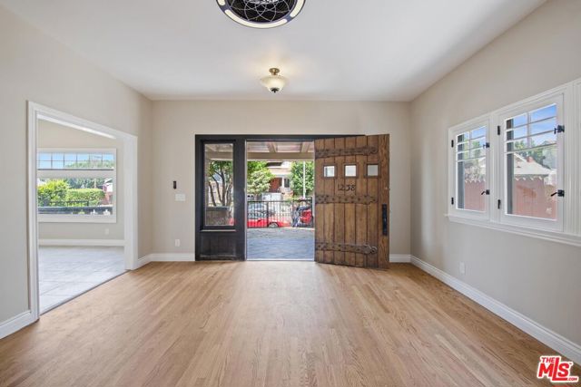 1238 S Bonnie Brae Street, Los Angeles CA: https://media.crmls.org/mediaz/62a8a06d-2de6-47a3-a7e3-75477e39e2d1.jpg