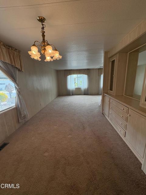 16 Isabel Avenue, Camarillo CA: https://media.crmls.org/mediaz/62a91965-5c95-40b3-91cb-f534b566af8e.jpg