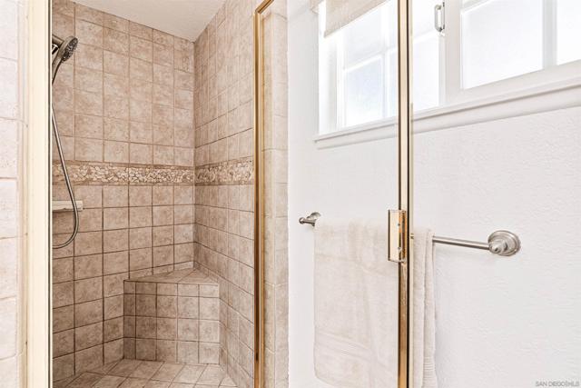 16117 Nordhoff St, North Hills CA: https://media.crmls.org/mediaz/62a99bb6-02d5-46e7-a1be-8a2afd77928b.jpg