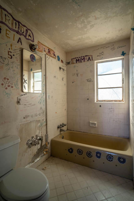 77643 Temecula, La Quinta CA: https://media.crmls.org/mediaz/62aaf355-64ca-447e-949b-3cf230b0365f.jpg