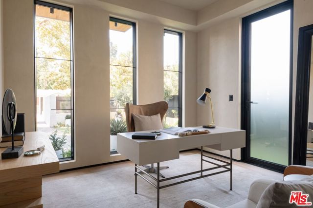 13221 Hesby Street, Sherman Oaks CA: https://media.crmls.org/mediaz/62ab9e47-fe61-4855-936c-050ca9e404a6.jpg