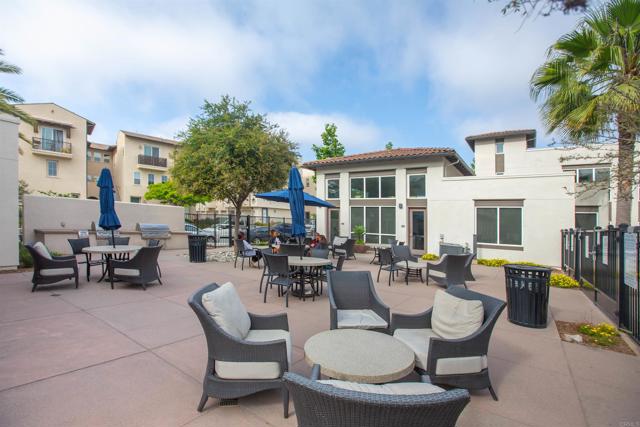 5211 Beachfront Cove, San Diego CA: https://media.crmls.org/mediaz/62ac0b5a-b9dd-4aad-91ac-3831933811f3.jpg
