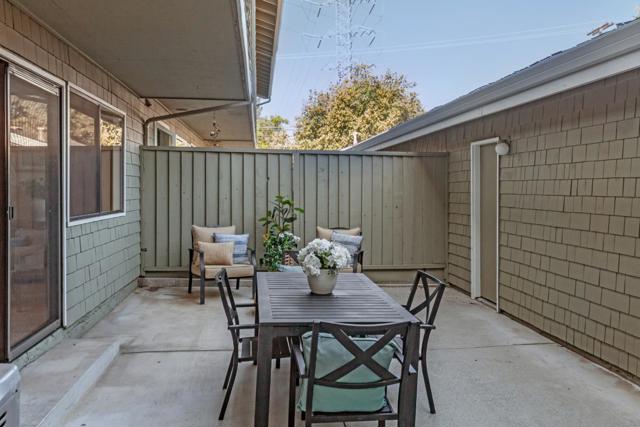 283 De Soto Drive, Los Gatos CA: https://media.crmls.org/mediaz/62ac348d-46ac-4a12-85d3-6e05068595fb.jpg