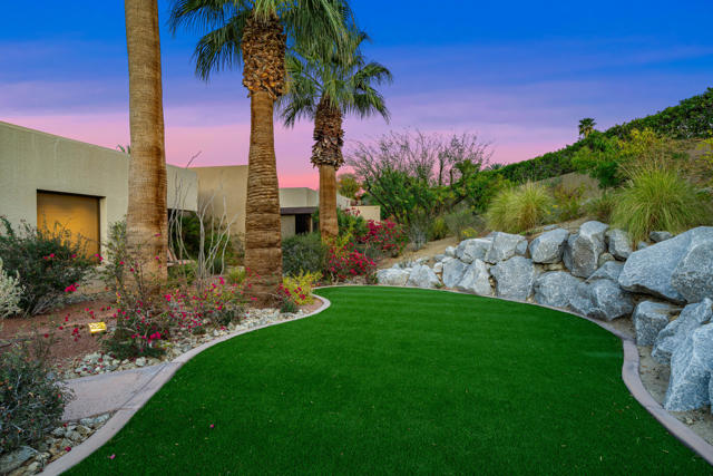 45 Mirada Circle, Rancho Mirage CA: https://media.crmls.org/mediaz/62ac5c9a-a41c-422f-800c-91da42a6adbf.jpg