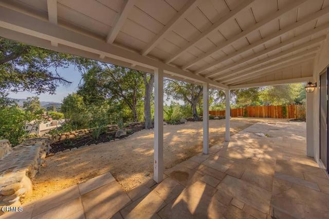 1068 Cuyama Road, Ojai CA: https://media.crmls.org/mediaz/62af16d7-f709-4074-adb0-899e63caa81d.jpg