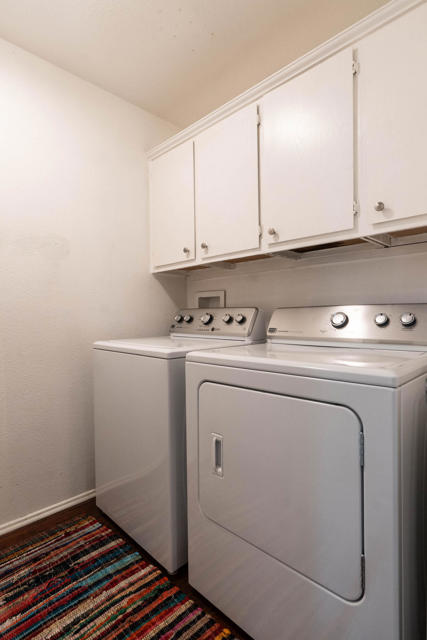 39432 Narcissus Way, Palm Desert CA: https://media.crmls.org/mediaz/62af8877-26bf-4b83-b001-3ff0fd472cfe.jpg