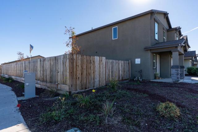 408 RICE Way, Los Banos CA: https://media.crmls.org/mediaz/62afe136-ff32-4fe2-b210-0e5b9f3954e9.jpg
