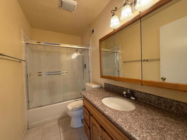 835 Saraband Way, San Jose CA: https://media.crmls.org/mediaz/62b01964-a30e-422e-b3d8-948a170b5ac9.jpg